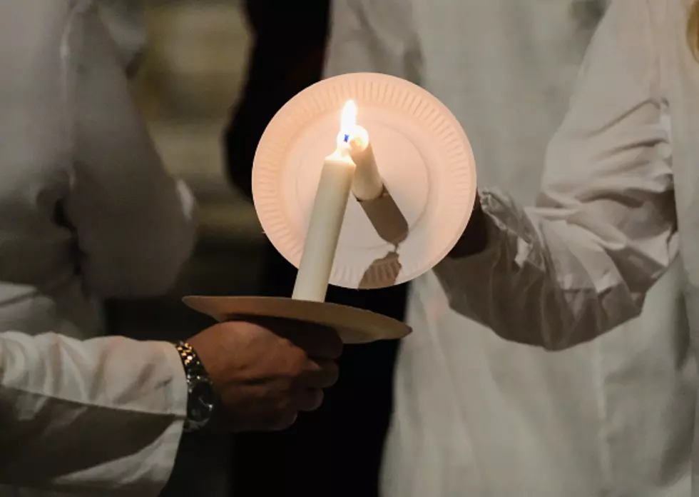 Christmas Eve Guide to Candlelight Services and Mass