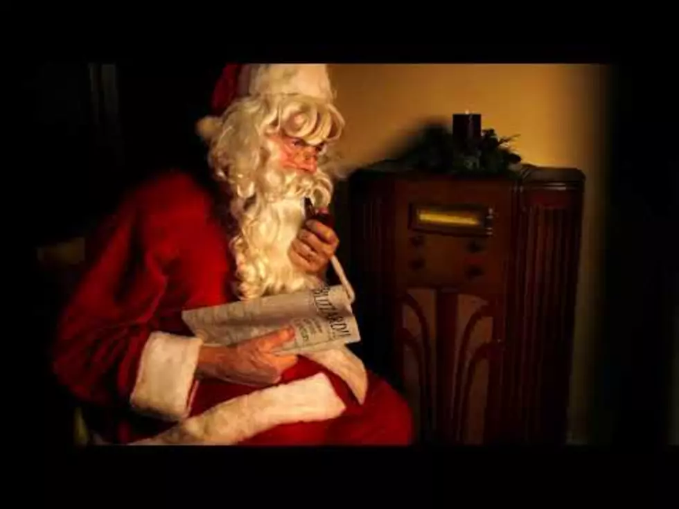 Retired Loveland Police Sgt. Reads &#8216;Twas the Night Before Christmas