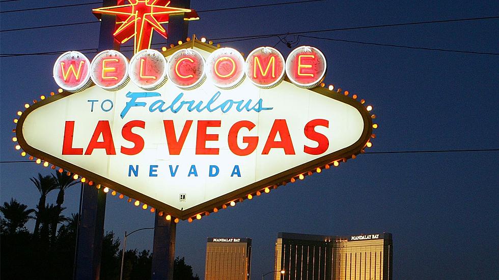 Vegas is Back, Baby: Loveland to Vegas Flights Return After 9 Years