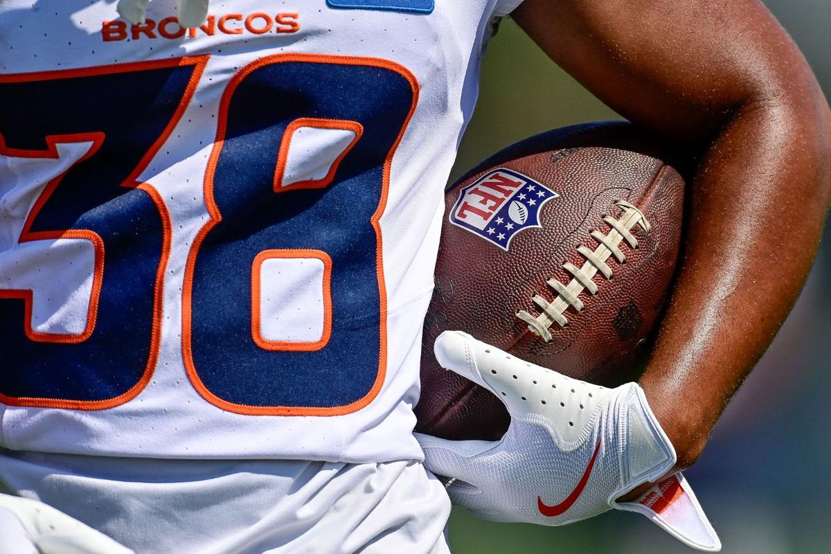 What Will the New Denver Broncos-Themed Restaurant at DIA Be Like?