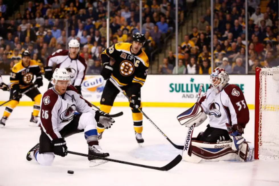 Buried by Avalanche, Bruins drop to 2-1