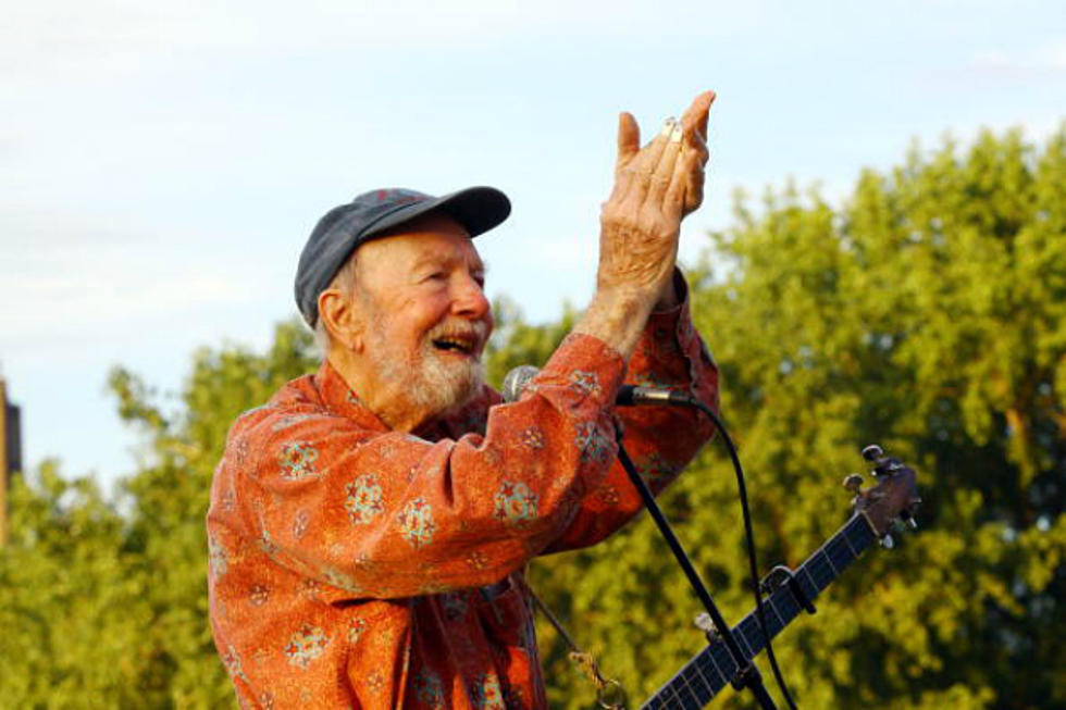 Legendary Folk Singer Pete Seeger, Dies at 94 – RIP