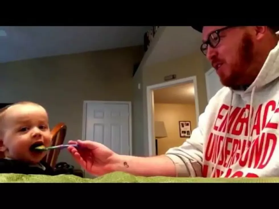 Dad Sings Adorable &#8216;Lean On Me&#8217; Parody About Green Beans [VIDEO]