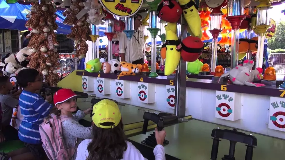 Here&#8217;s Why Carnival Games Are Almost Impossible To Win