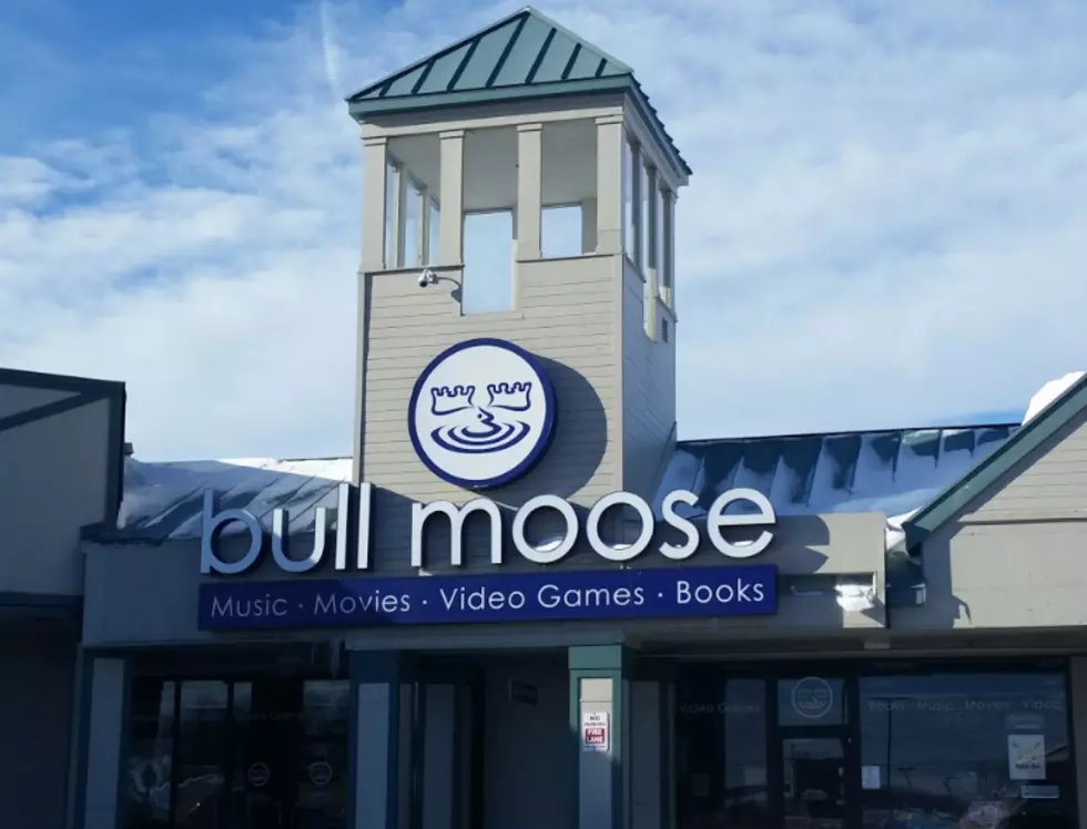 Bull Moose Stores Continue To Pay Employees During Closure