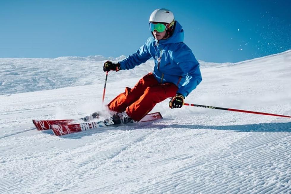 9 Maine & New Hampshire Ski Resorts Perfect For Families