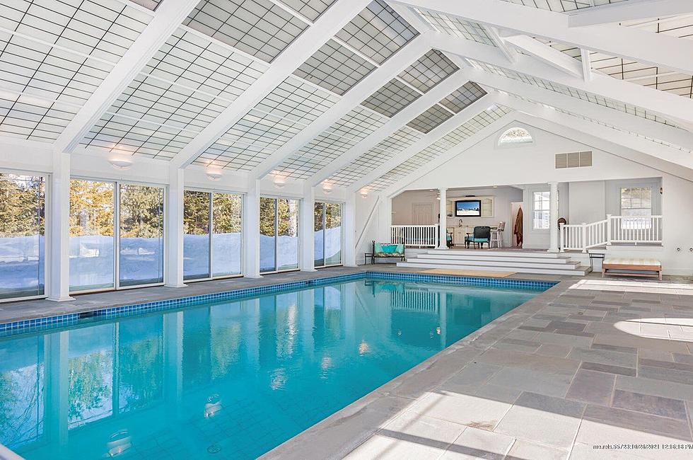 Incredible Mount Washington View Before an Indoor Swim? There’s an Epic Maine Estate for That