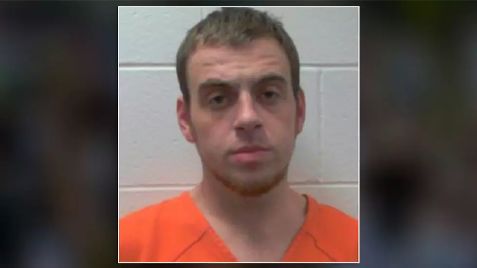 Maine Man Threatens His Ex-Girlfriend & Then Sets Her Clothes on Fire