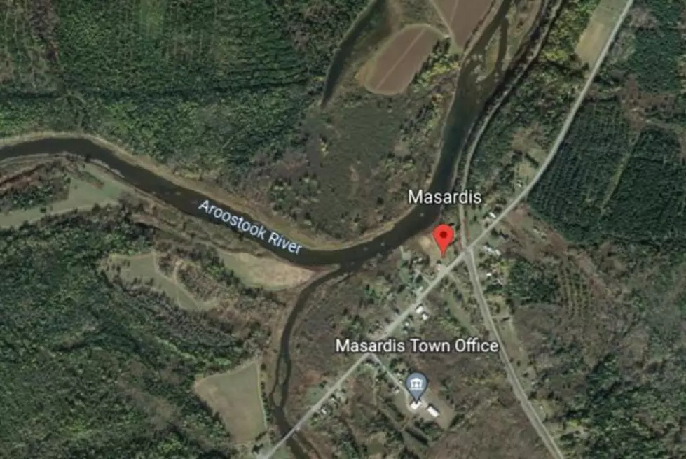 Elderly Maine Man Found Dead in The Water More Than a Mile Away From His Canoe Tuesday