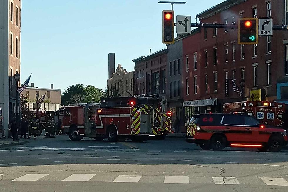REPORTS: Large Emergency Response Shuts Down Part of Water Street, Augusta, Maine Wednesday Morning