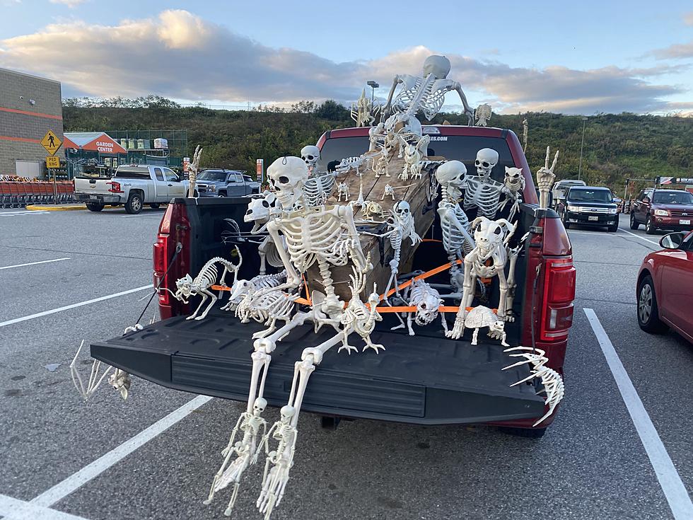 Is It Illegal to Decorate Your Car for Halloween in Maine?