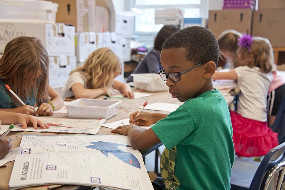 Lawmaker Donates Air Conditioners for Every Classroom at This Maine School