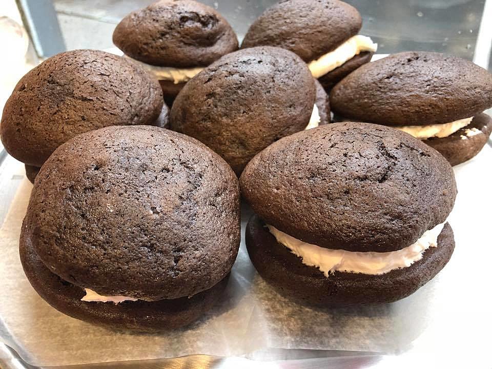 Maine checks in with 4 of the best 11 whoopie pies in the USA!