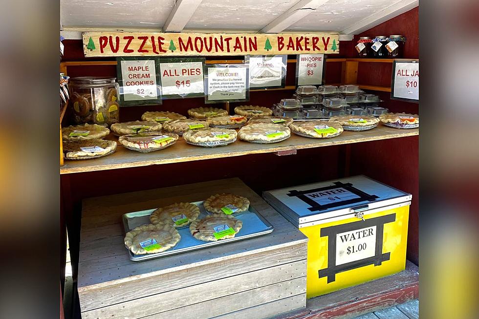 Small Roadside Stand Named the Best Maine Place for Pies