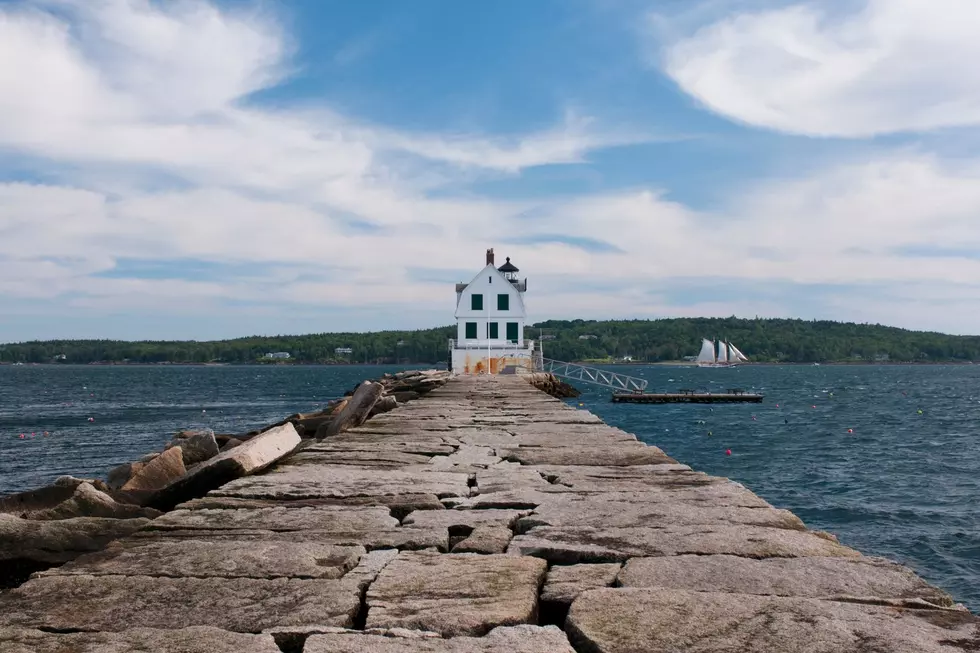 10 Things Everyone Should Do at Least Once in Maine, From Moose Country to the Coast