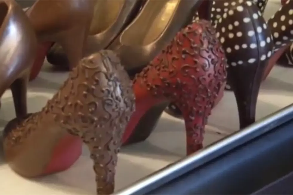 Valentine’s Day Idea: Chocolate Designer Shoe [VIDEO]