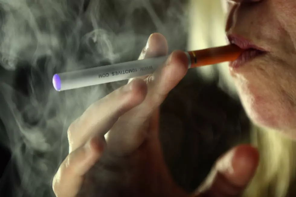 Will &#8216;E-Cigs&#8217; Put Traditional Smokes Out of Business?