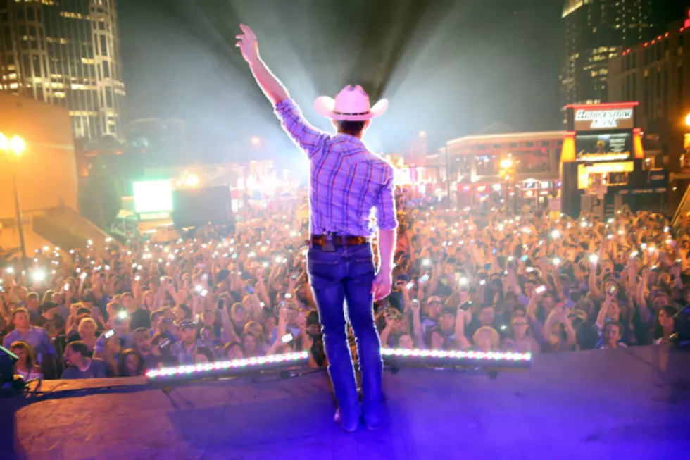 Video Release: Justin Moore&#8217;s &#8216;Point at You&#8217; [VIDEO]