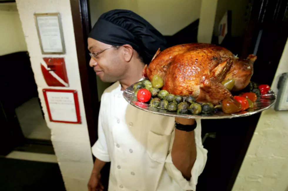 Thanksgiving Turkey Cooking Tips That Will Save You From Disaster