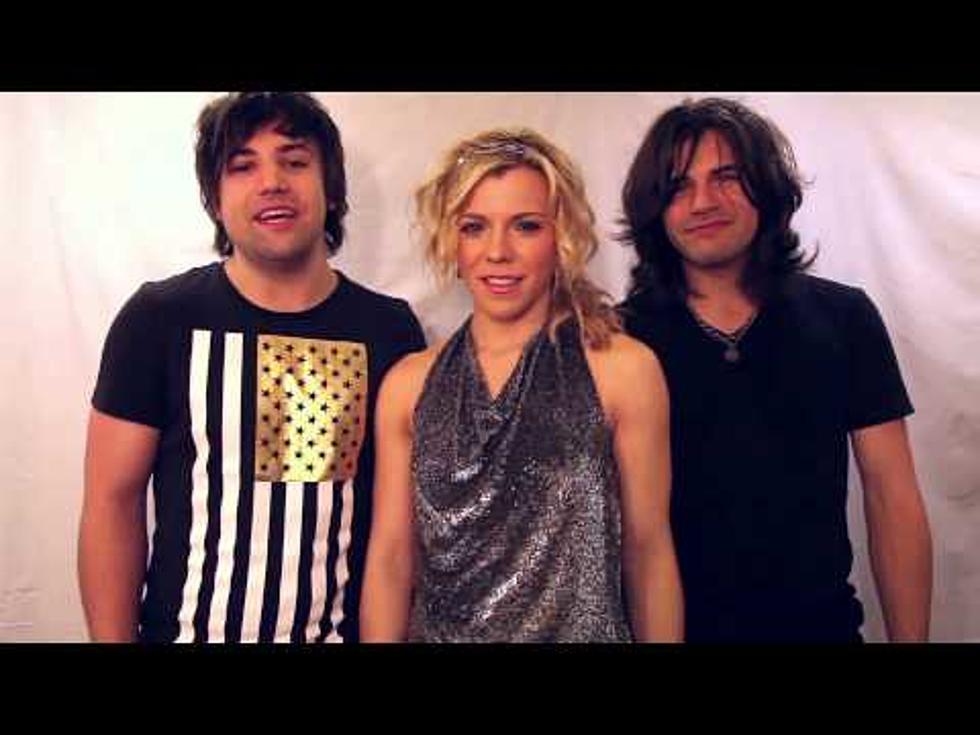 The Band Perry Wishes Mainers Happy Holidays [VIDEO]