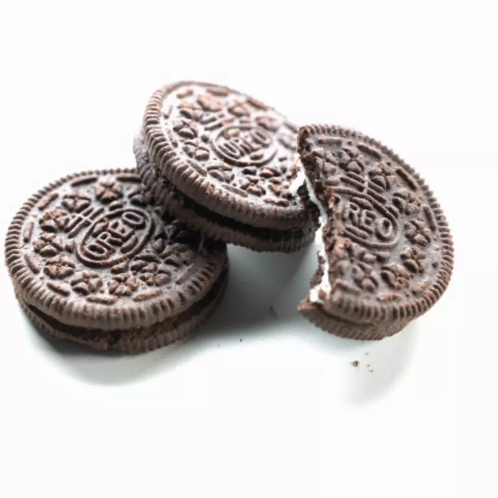 Today is &#8216;Eat an Oreo&#8217; Day! We Want to Know, What&#8217;s Your Favorite Oreo? [POLL]