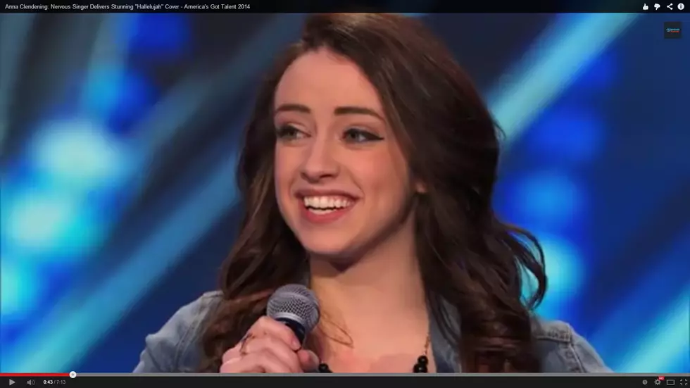Woman With Anxiety Disorder Braves the Stage on America&#8217;s Got Talent [VIDEO]