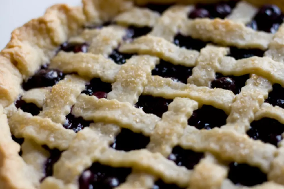 I Hope These 10 People Like Blueberry Pie! One Will &#8216;Eat Their Way To An Eat &#038; Greet&#8217; with the Zac Brown Band!