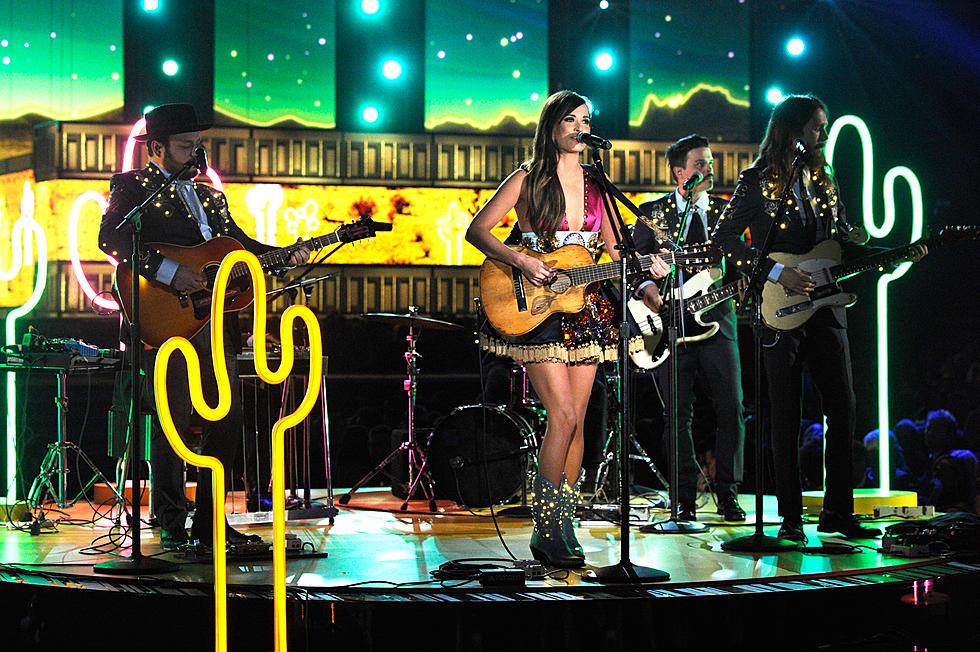 Kacey Musgraves To Play the Maine State Pier in Portland [VIDEO]