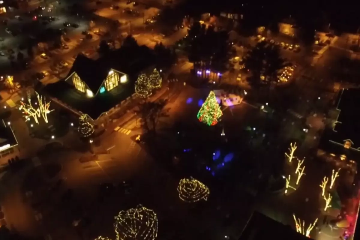 Aerial View Of L.L. Bean’s Northern Lights Celebration Is Breathtaking