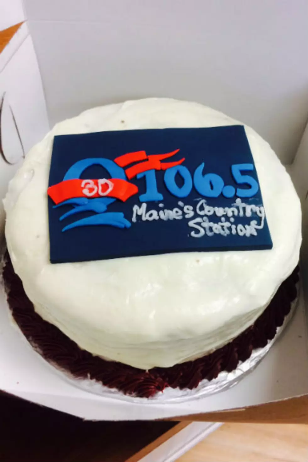Q106.5 30th Anniversary Cake