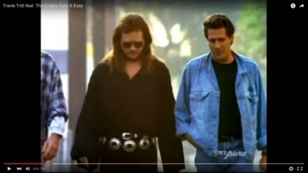 Remember When The Eagles Joined Travis Tritt For &#8216;Take It Easy?&#8217; [VIDEO]