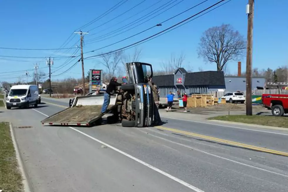 Two-Vehicle Wreck Shuts Down Outer Hammond Street
