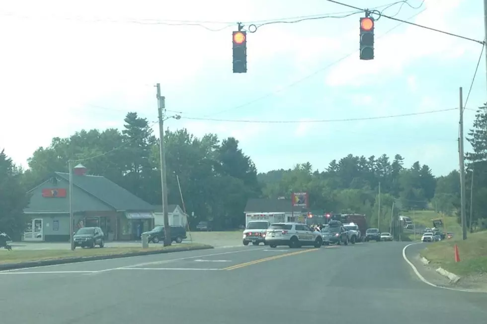 Crash Slows Traffic on Route 1A in Holden