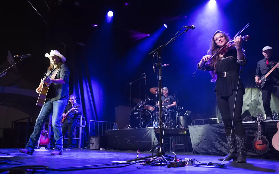 Terri Clark Closes New England Ribfest Weekend [PHOTOS]