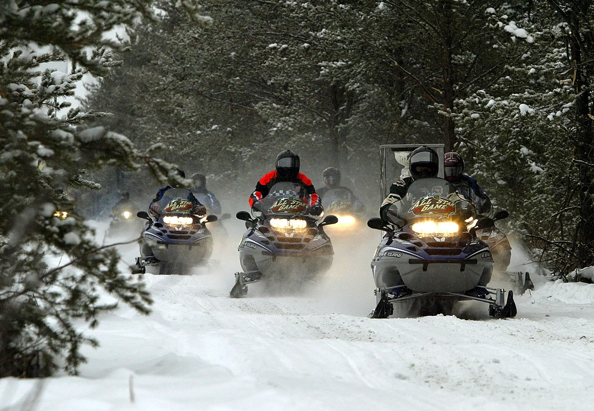 Weekend Plans Maine's Nonresident Free Snowmobile Weekend