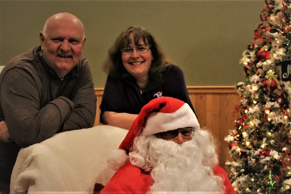 Q106.5 Welcomes Santa To Dysart&#8217;s on Broadway Saturday