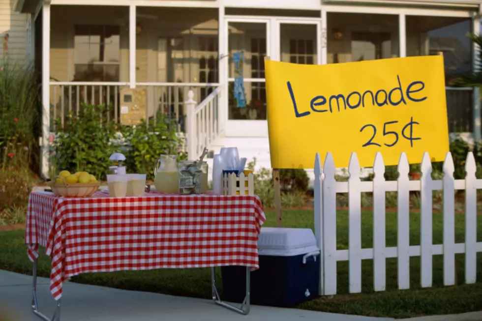 Brewer Girl Selling Lemonade For A Great Cause