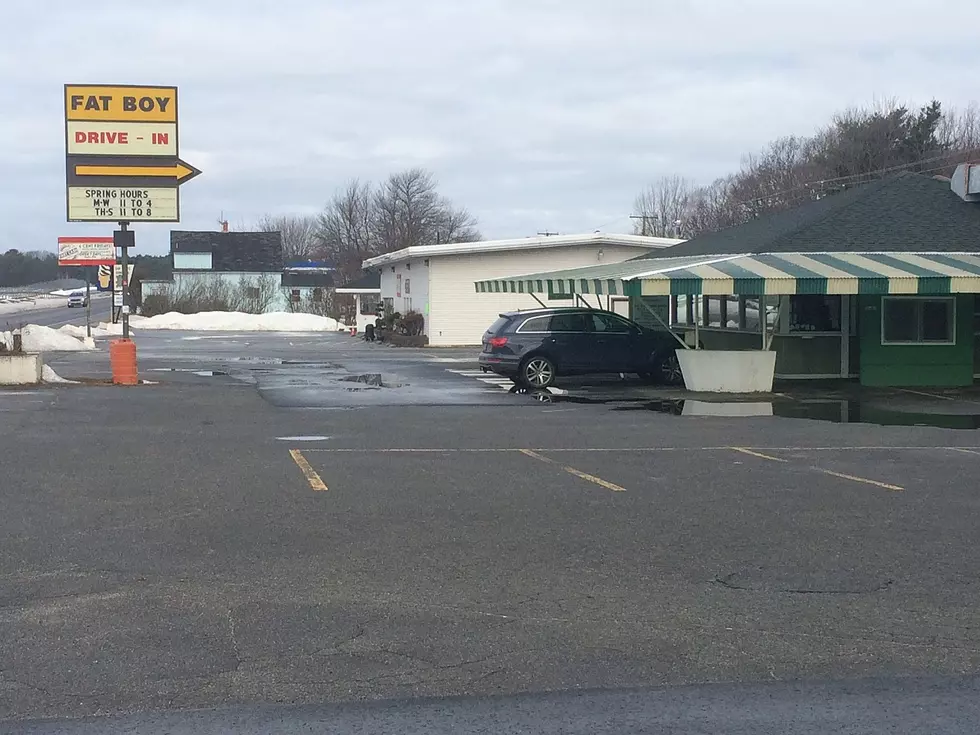Iconic Maine Drive-In Restaurant To Open For The Season This Week