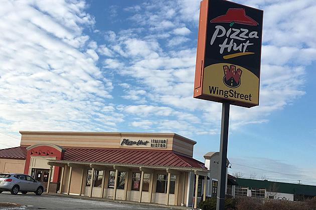 Bangor Mall Pizza Hut Suddenly Closes