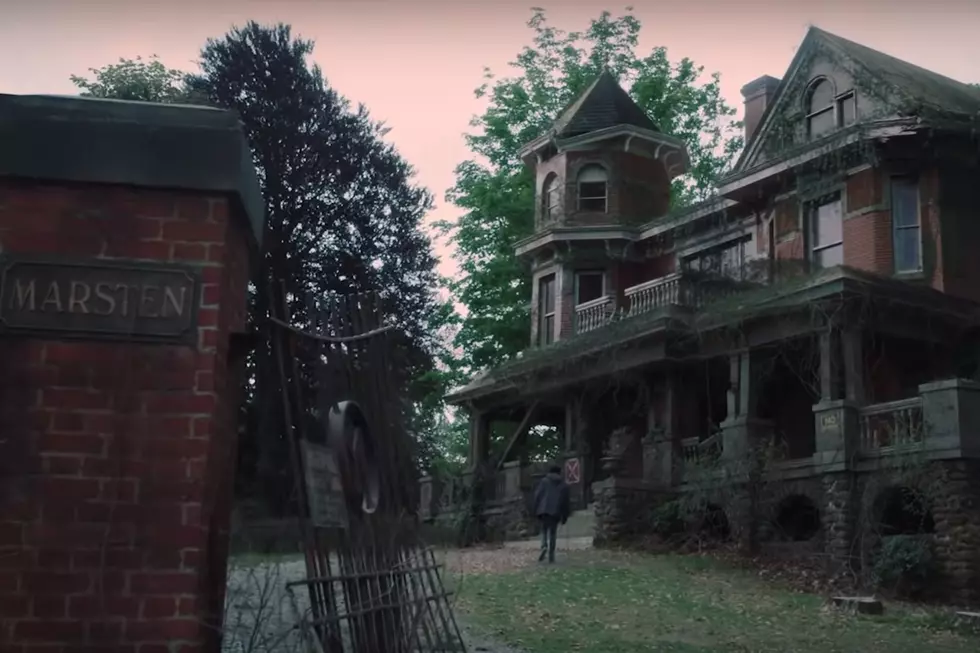 Stephen King Fans: Watch The New Castle Rock Trailer