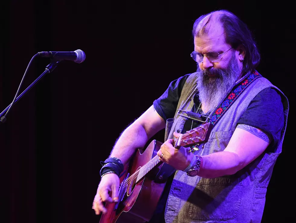 Steve Earle Cancles Portland Show