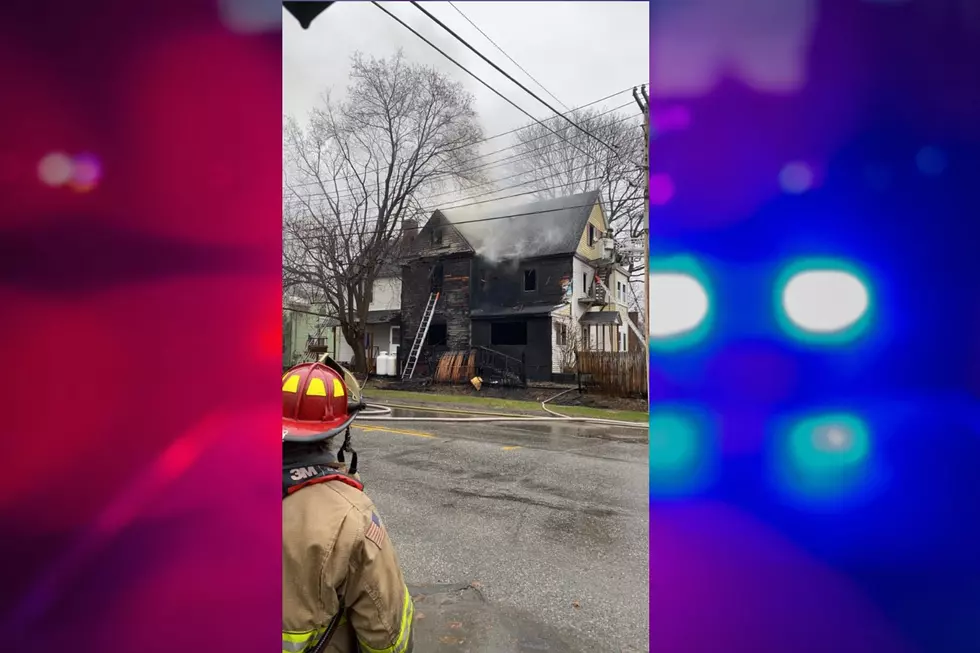 Waterville Man Saves Neighbor&#8217;s Children and Dog from Fire