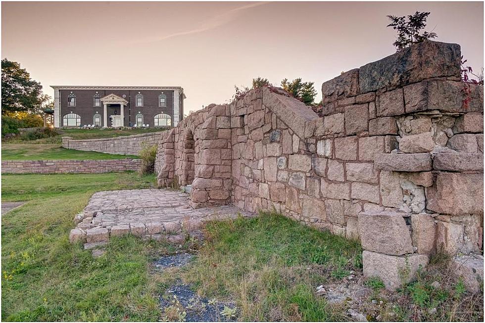 Historic Bar Harbor House has Granite Pillars, Rosewood Elephant