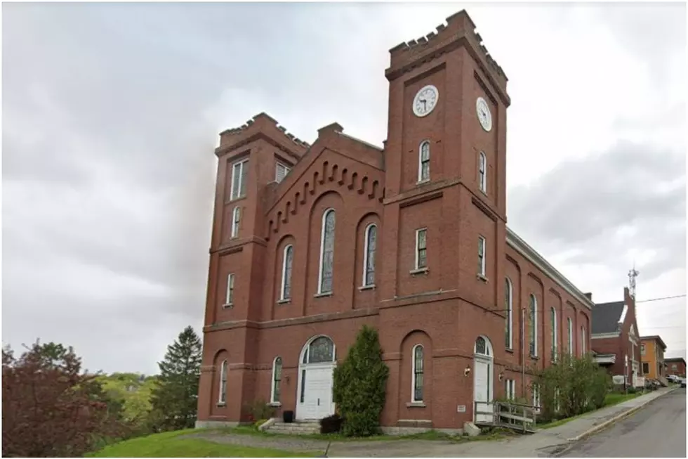 Bangor Church to Hold Chimes Concert Sunday During Food Drive