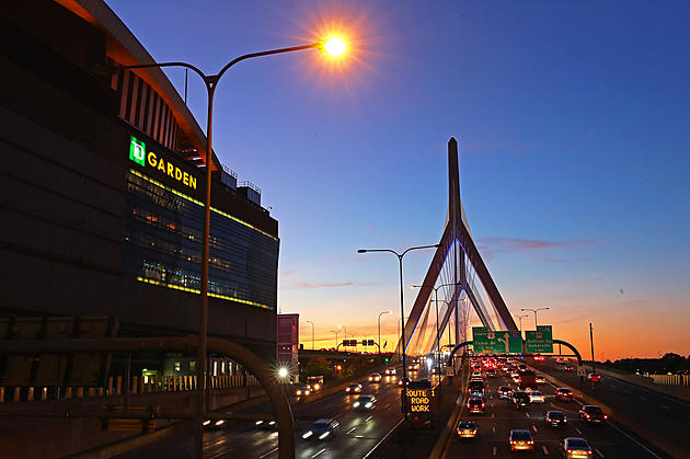 GO BRUINS: TD Garden Reopens To Fans In March