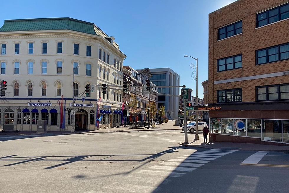 Walking Along Bangor&#8217;s Broad Street [PHOTOS]