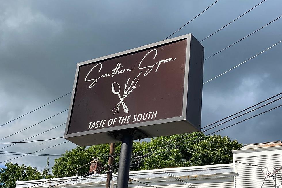 Southern Spoon with Southern Food in South Brewer
