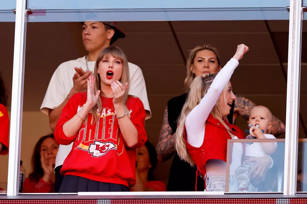 Los Angeles Chargers v Kansas City Chiefs