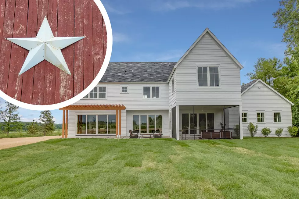 What Do These Stars on Maine Homes and Barns Mean?