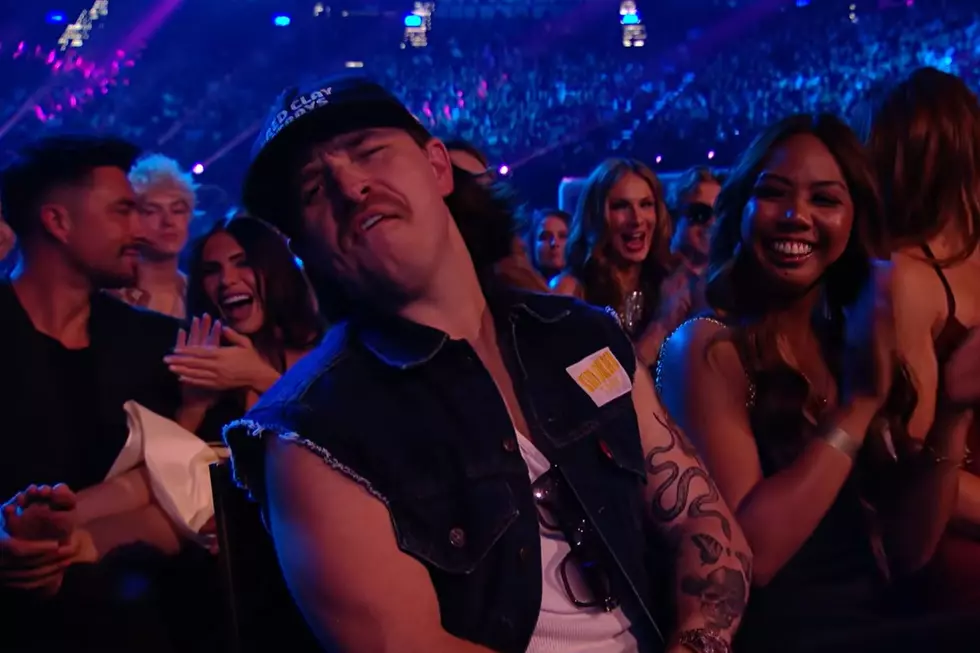 Credit: American Music Awards on YouTube